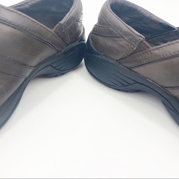Merrell Encore Eclipse Smooth Bug Brown Slip-On - Picture 5 of 9